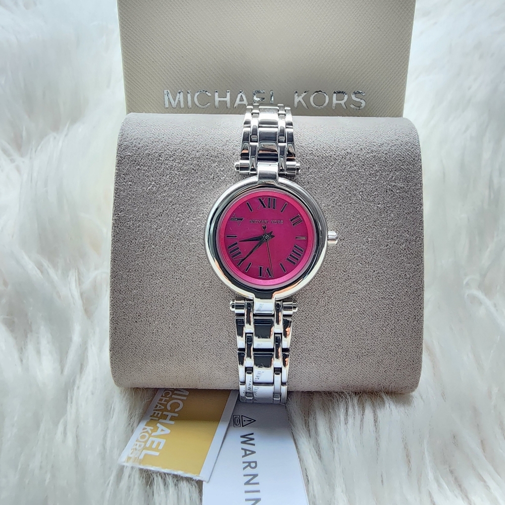 Michael Kors Watch Original Brand New With Tag No Negotiable
